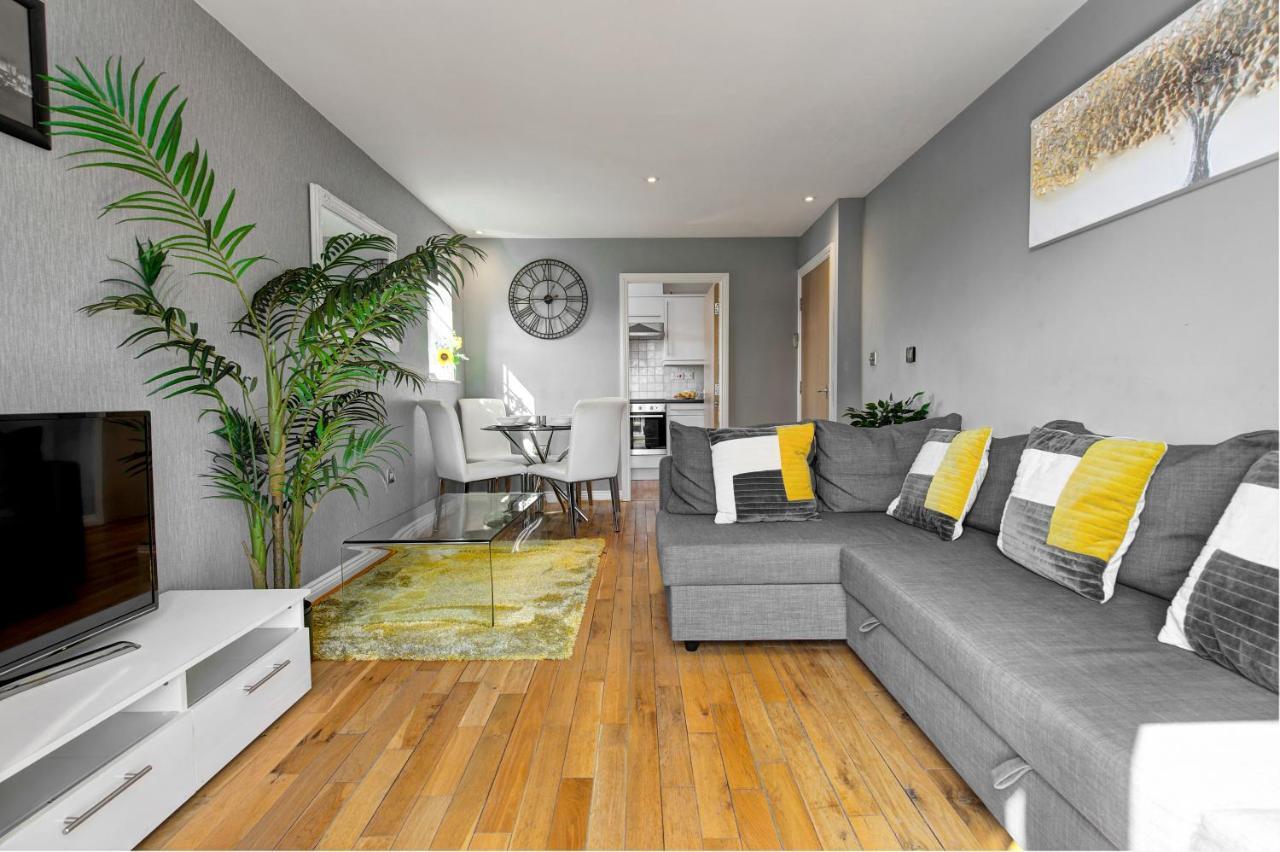Sandy Lane Apartment 斯凯尔默斯代尔 外观 照片